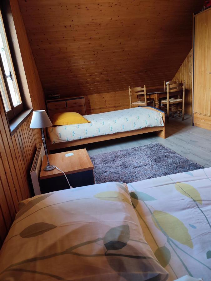 Chambre et salle de bain privative dans maison à la campagne Serley Exterior foto