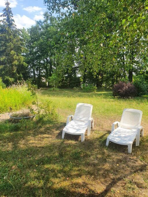 Chambre et salle de bain privative dans maison à la campagne Serley Exterior foto