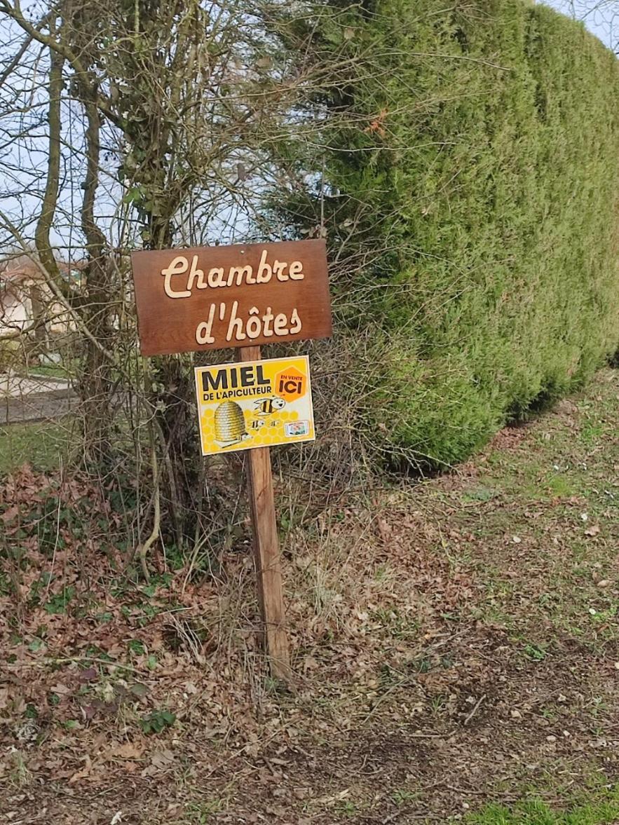 Chambre et salle de bain privative dans maison à la campagne Serley Exterior foto